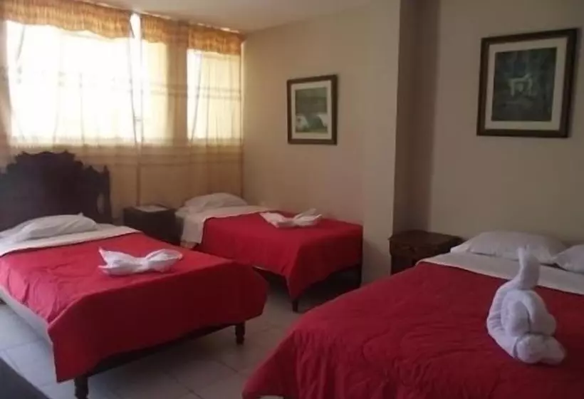 ユースホステル Las Brisas Hostal