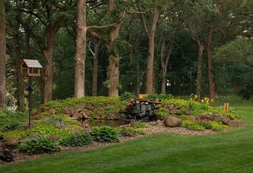 Aamiaismajoitus (B&B) The Oakwood Inn – Adults Only