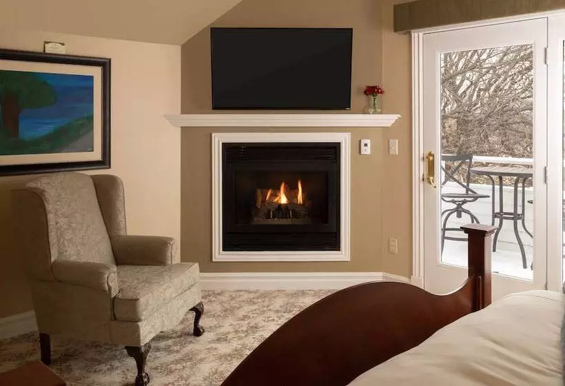 Aamiaismajoitus (B&B) The Oakwood Inn – Adults Only