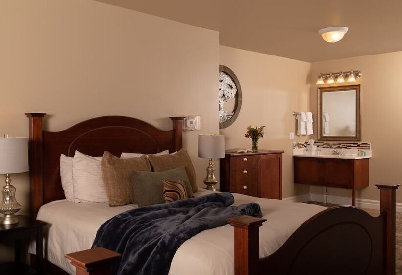 ベッドアンドブレックファースト The Oakwood Inn – Adults Only