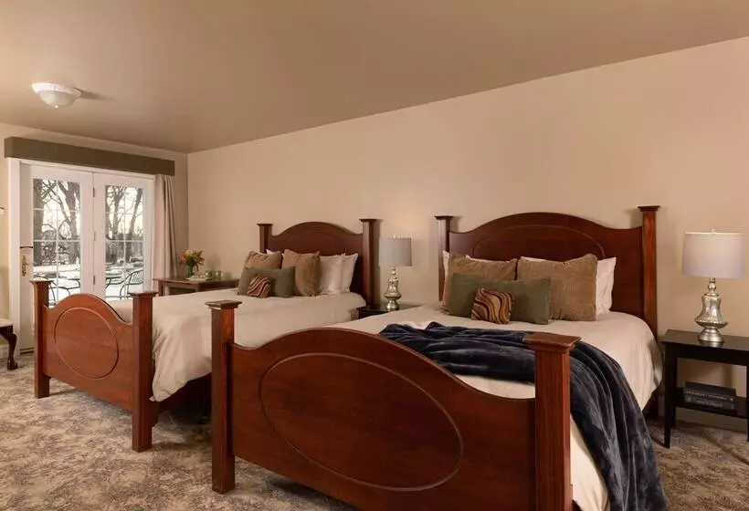 Aamiaismajoitus (B&B) The Oakwood Inn – Adults Only