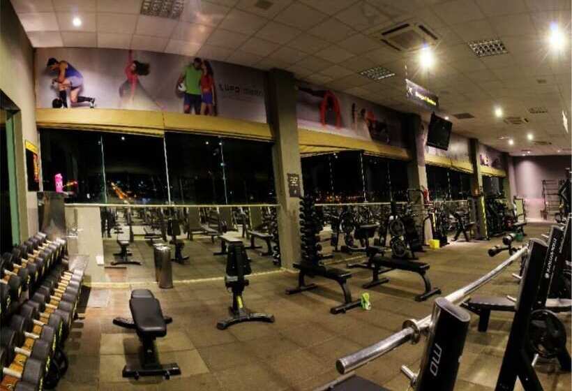 Bernal Hotel Econômico