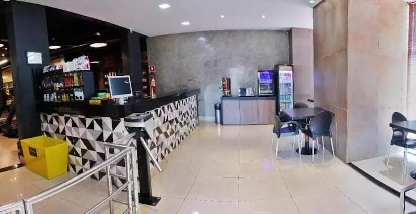 Bernal Hotel Econômico