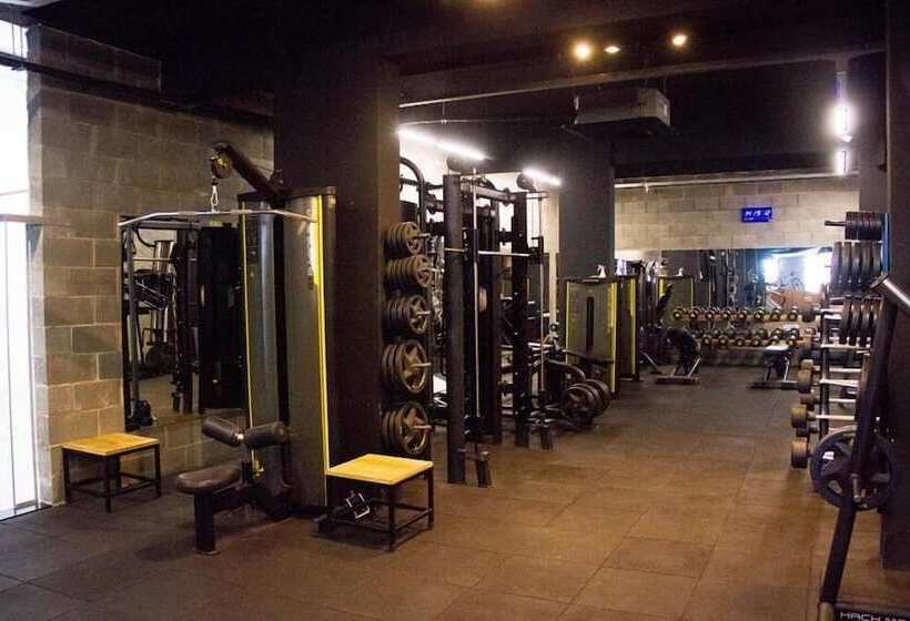 Bernal Hotel Econômico