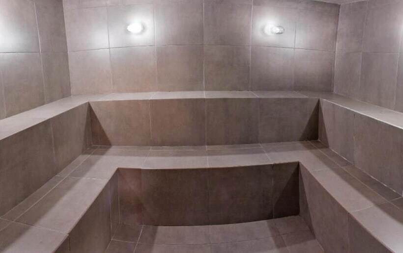 Bernal Hotel Econômico