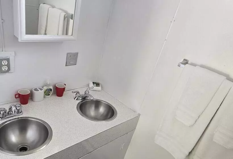 Blue River Cabins & Campgrounds