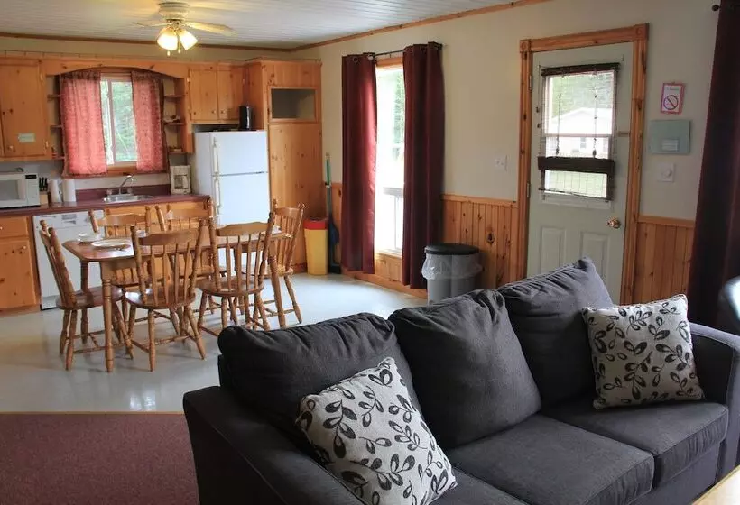 Hidden Acres Cottages