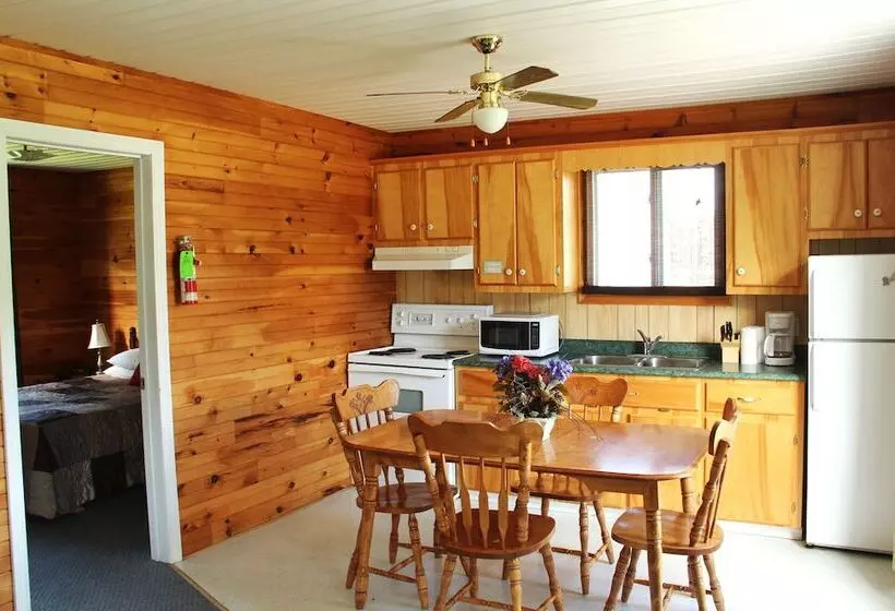 Hidden Acres Cottages