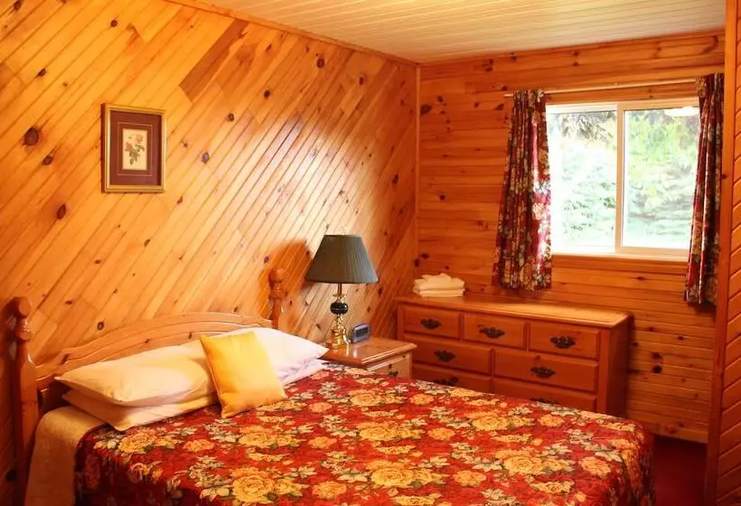 Hidden Acres Cottages