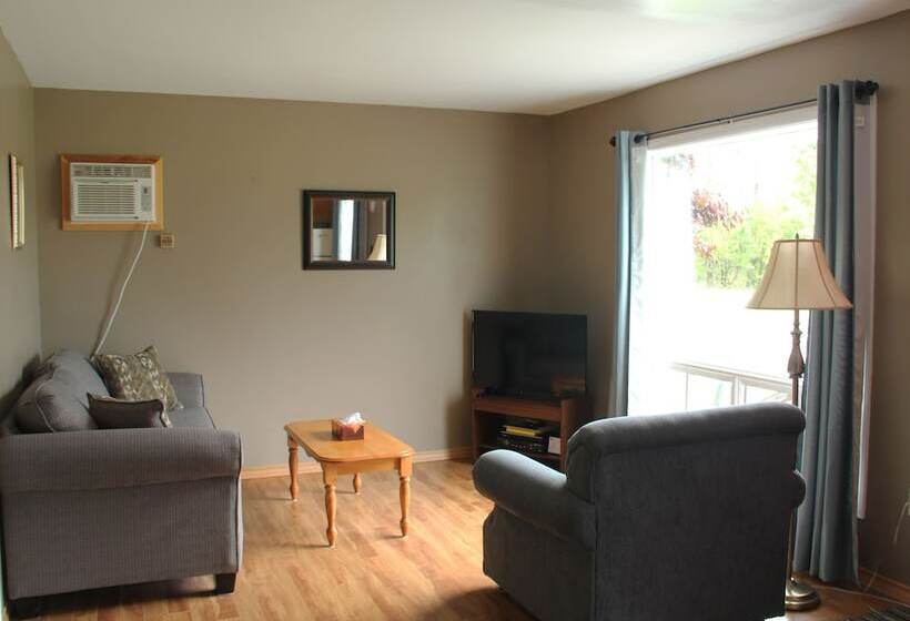 Hidden Acres Cottages