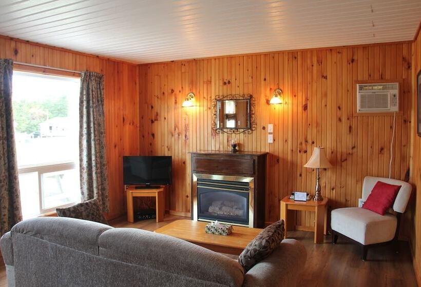 Hidden Acres Cottages