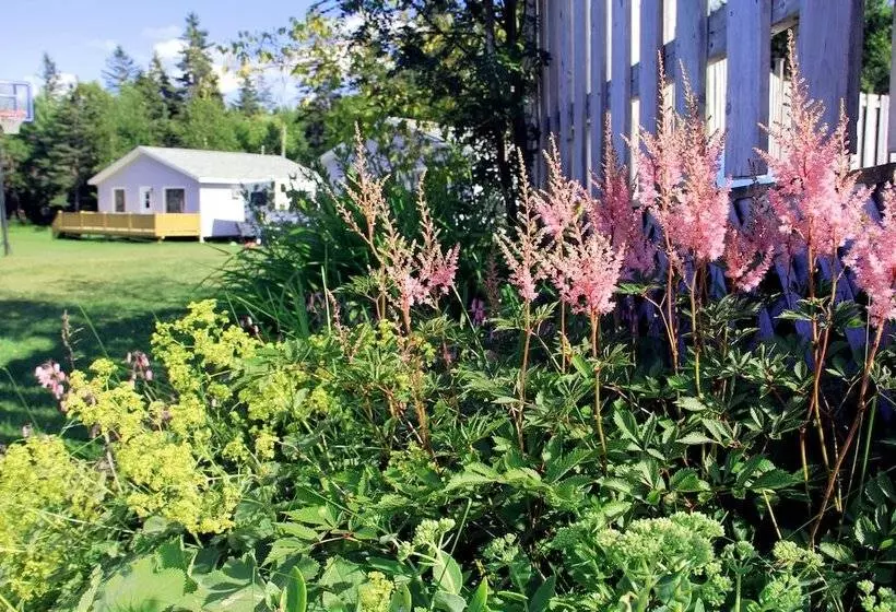 Hidden Acres Cottages