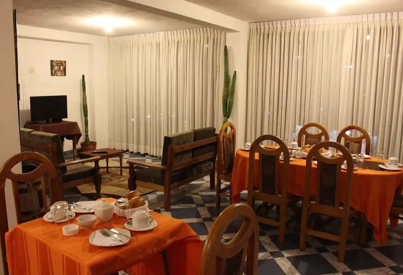 Hostal Wachuma B&b