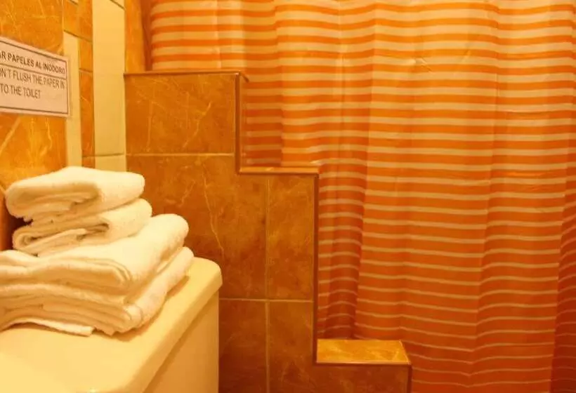 Hostal Wachuma B&b