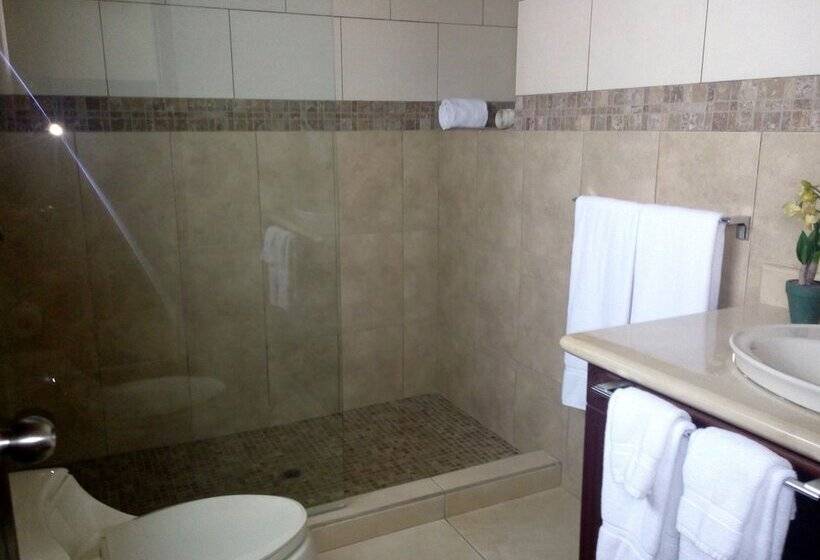 هتل Casa Imperial Coban