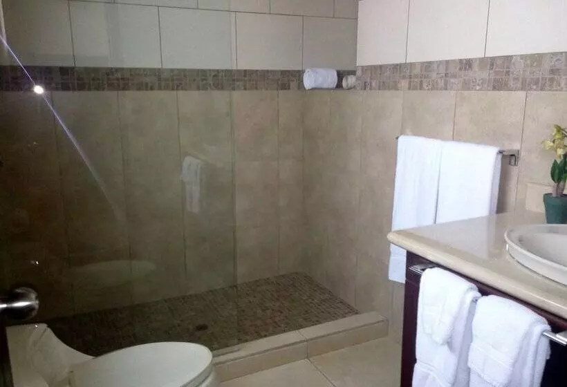 هتل Casa Imperial Coban