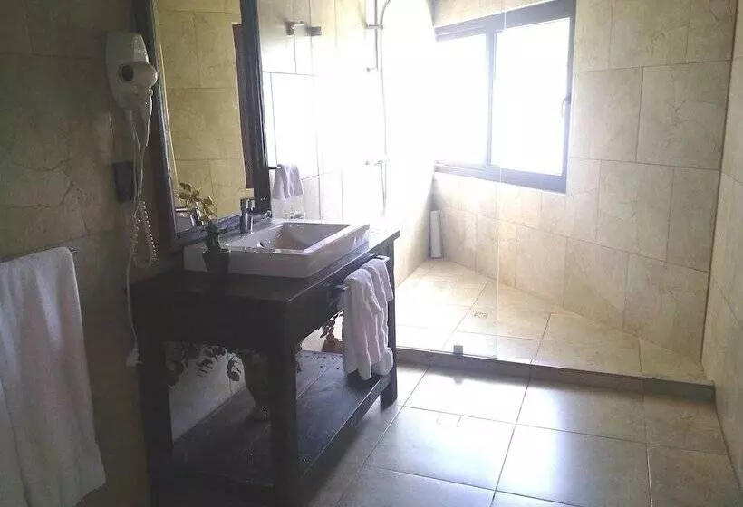 هتل Casa Imperial Coban