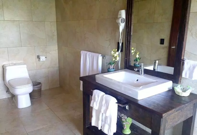 هتل Casa Imperial Coban