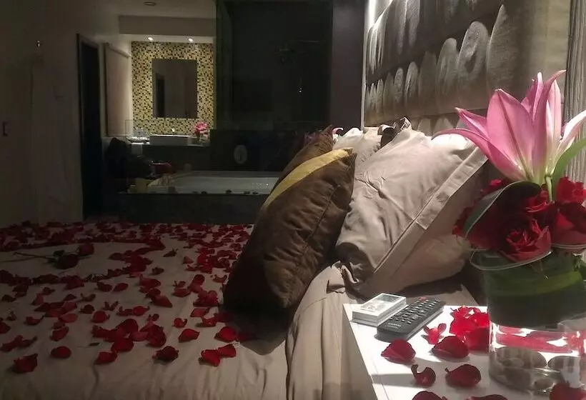 Hotelli Centinela Grand