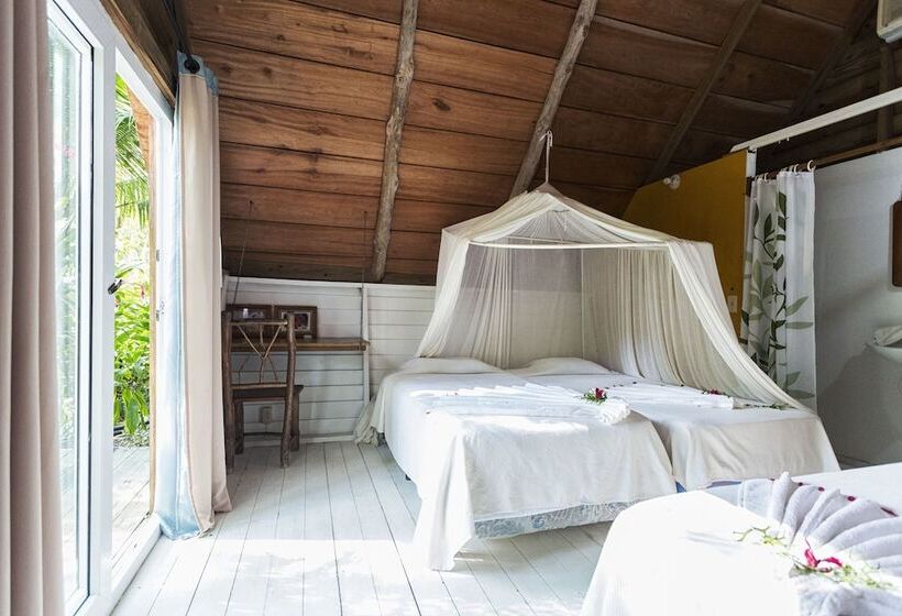 هتل Hacienda Tijax