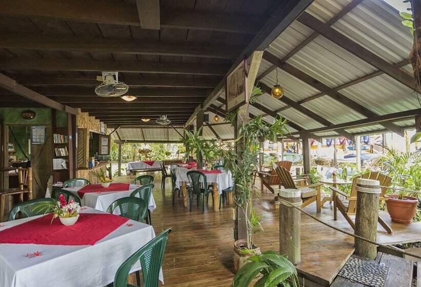 هتل Hacienda Tijax