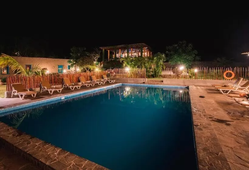 Hotelli La Confianza