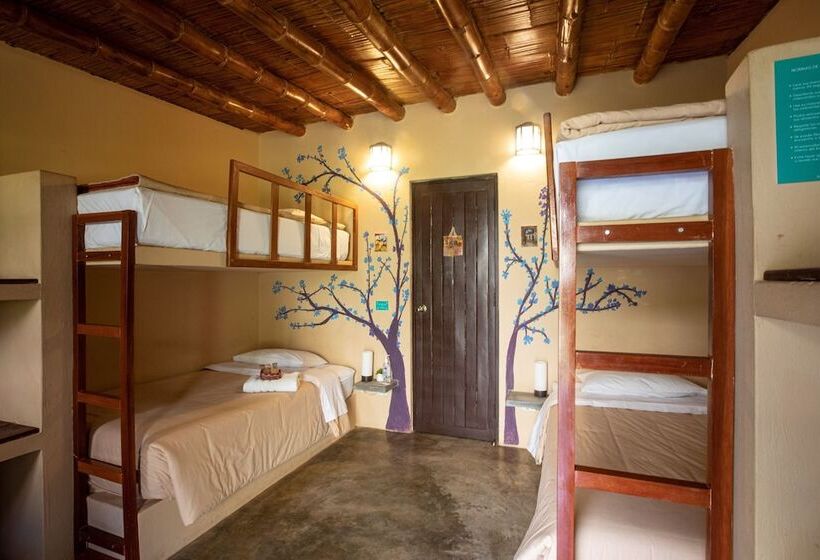 ホテル La Confianza