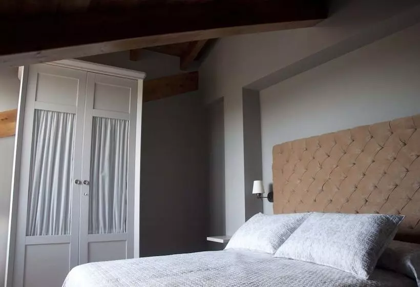 Maaseutuhotelli Casa Pacho Apartamentos Rurales