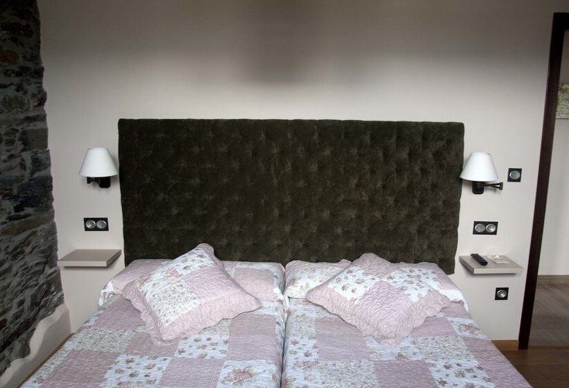 בית מלון כפרי Casa Pacho Apartamentos Rurales