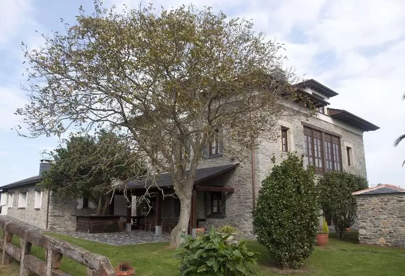 Maaseutuhotelli Casa Pacho Apartamentos Rurales