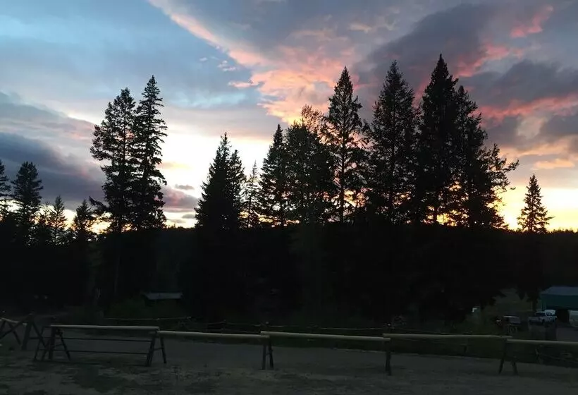 Maaseutuhotelli Yd Guest Ranch