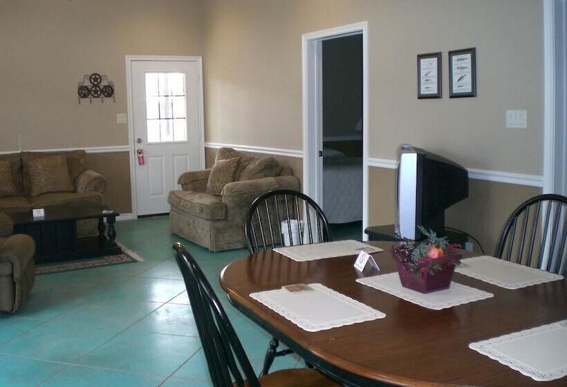 Lake Fork Marina & Motel