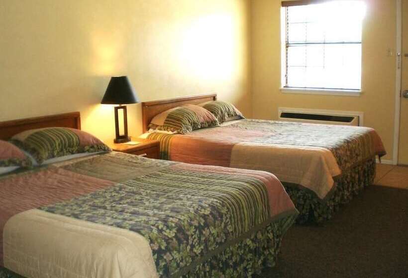 Lake Fork Marina & Motel