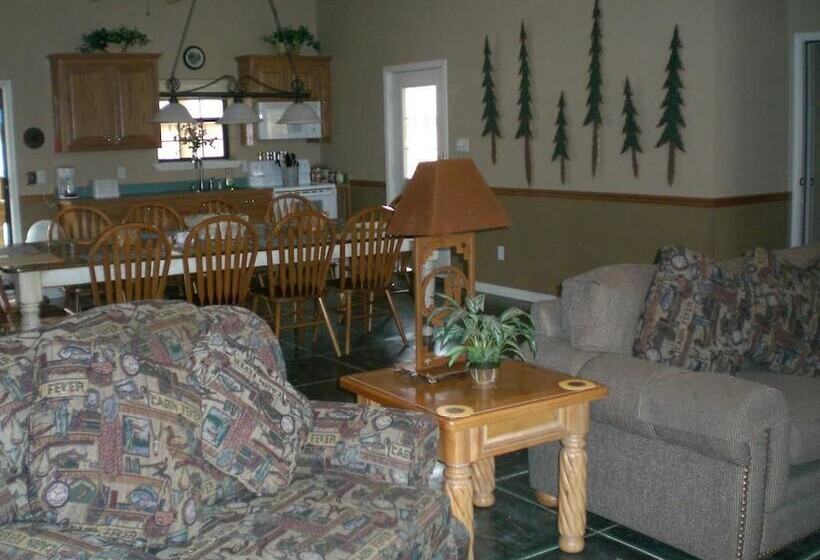 Lake Fork Marina & Motel