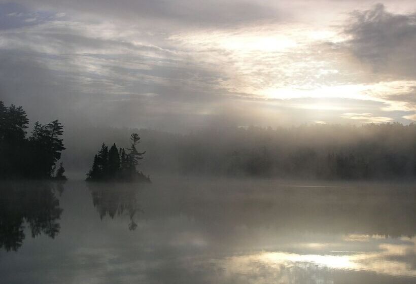 Moose Track Adventures Resort