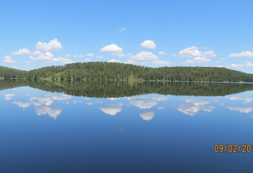 Moose Track Adventures Resort