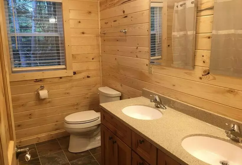 Moose Track Adventures Resort