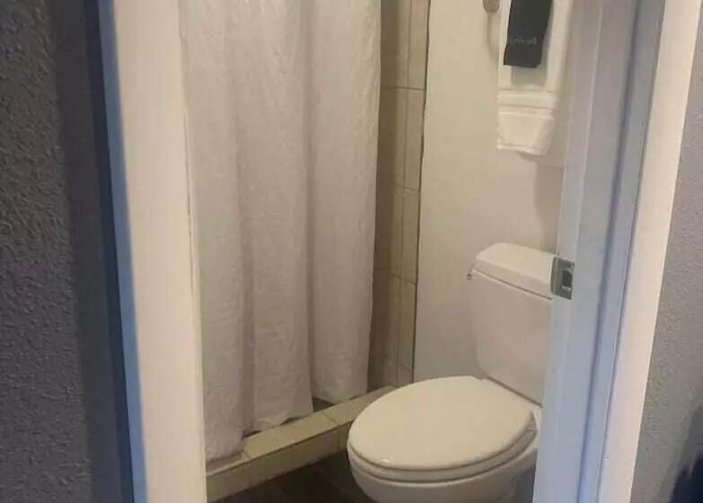 Motelli Rumorz Neighborhood Hideaway