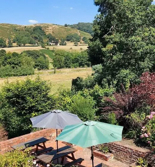 Majatalo Bron Y Graig