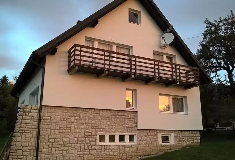 Majatalo Guesthouse Bor