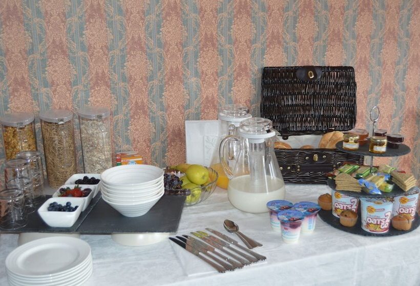 Majatalo Knysna House