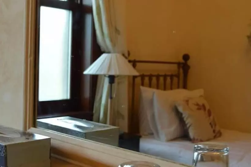 Majatalo Knysna House