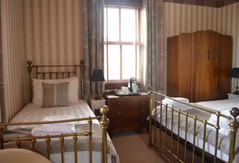 Majatalo Knysna House