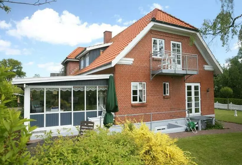 Majatalo Kollund Rooms