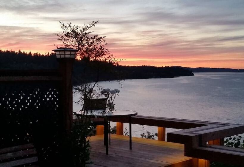 Pensionat Skiff Point Guest House