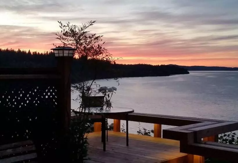 Majatalo Skiff Point Guest House