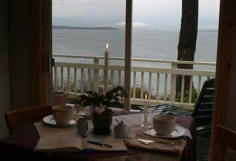 Majatalo Skiff Point Guest House