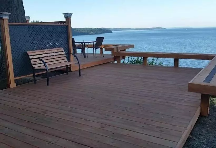 Majatalo Skiff Point Guest House