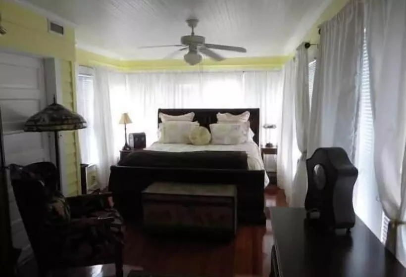 Aamiaismajoitus (B&B) Parrish Grove Inn