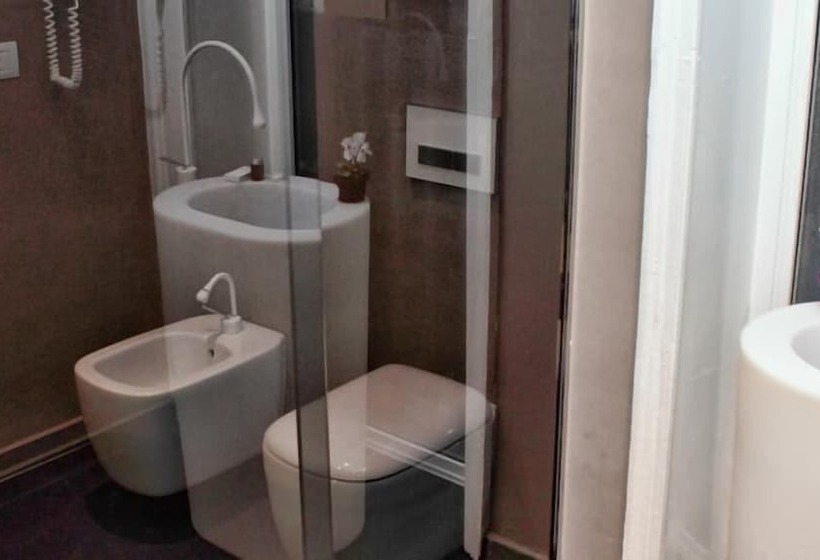 민박 Town House Messina